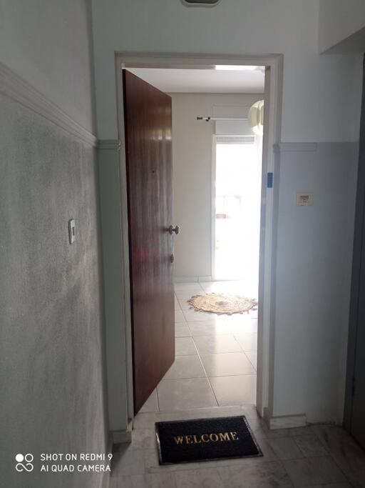 Lemon - Happyhostgr - Downtown Apartment Wolos Zewnętrze zdjęcie